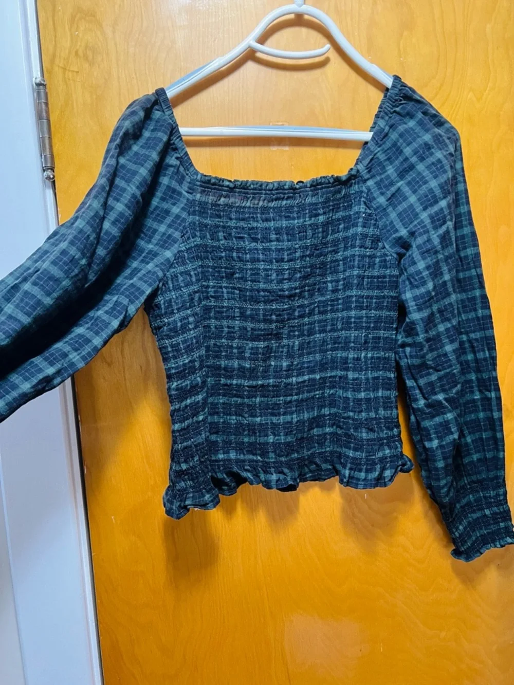 Madewell Dark Green and Black Smocked Plaid Peasant Top - Picture 7 of 8